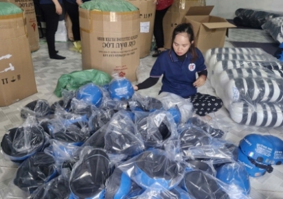 PHÚC TIẾN IN ẤN LOGO HÌNH ẢNH VÀO NÓN BẢO HIỂM